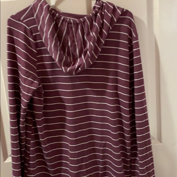 Mia + Tess sweater - Picture 3 of 3